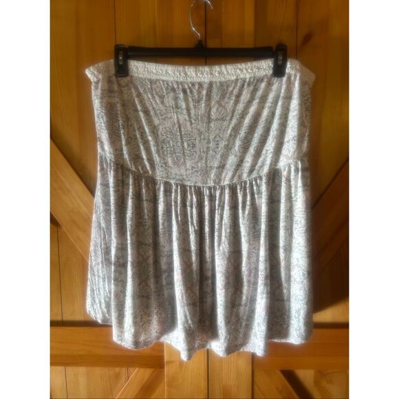 Torrid Super Soft Strapless White Pink Pattern Peplum Babydoll Top Size 3/3X (61 - Picture 1 of 5